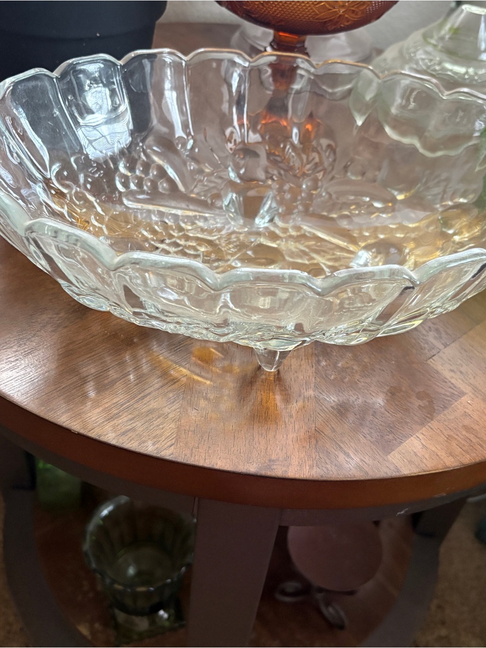 Indiana Glass Clear Scalloped Footed Bowl